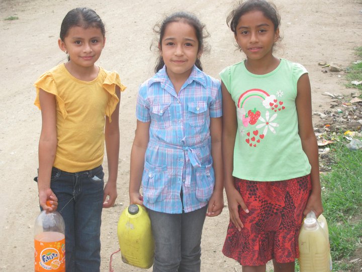 Honduran girls