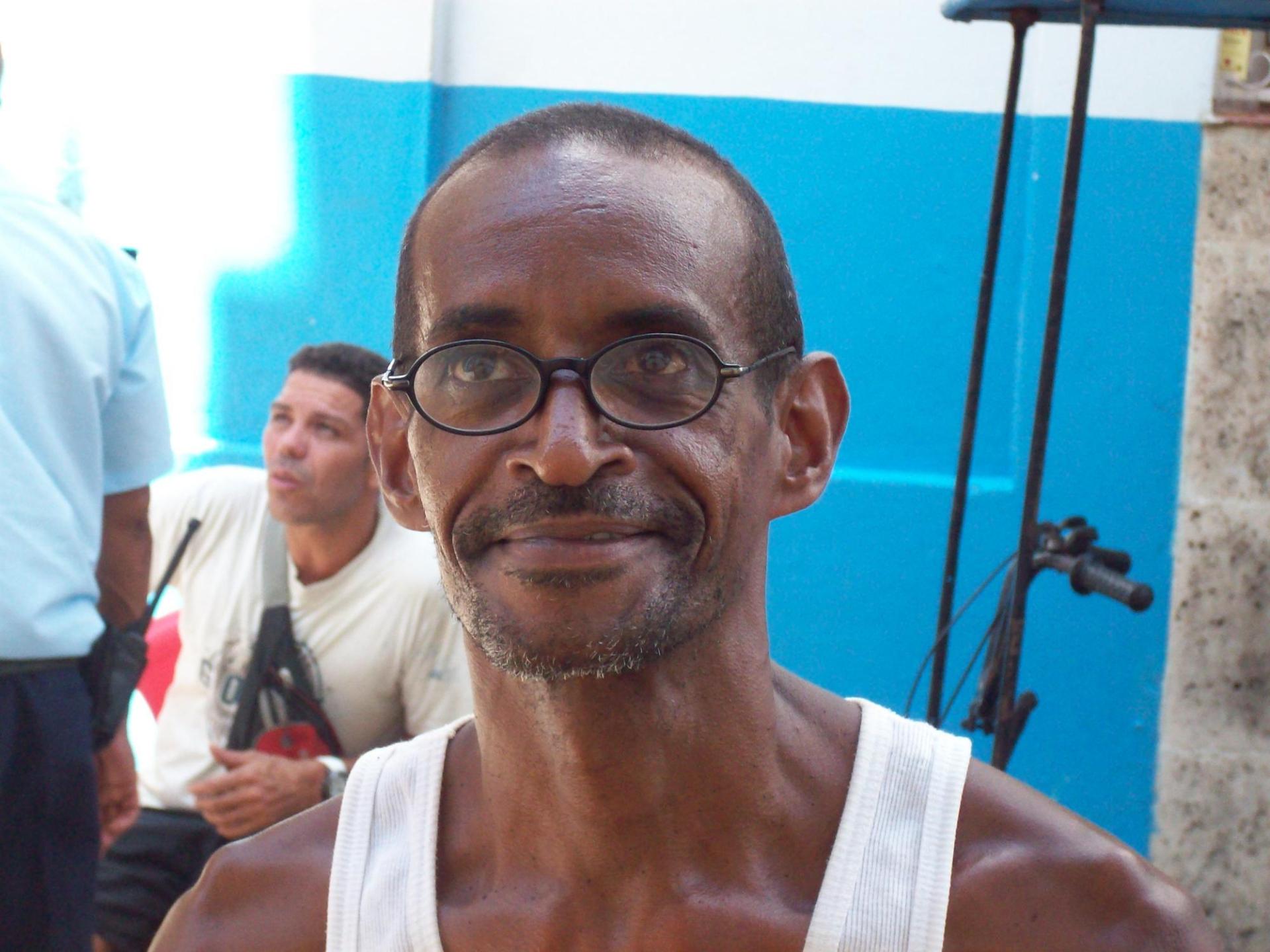 th_gandhi look a like