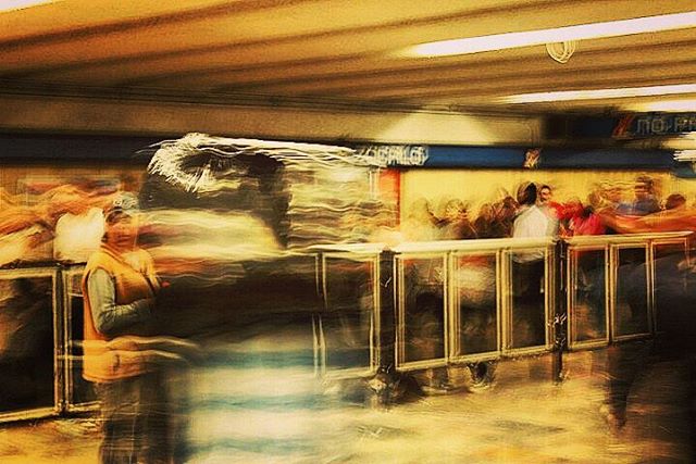 metro-series-colour-blur