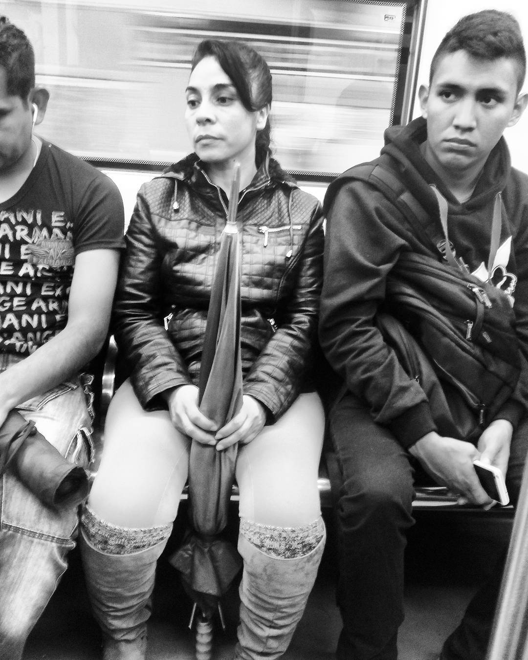 metro-series-pensive